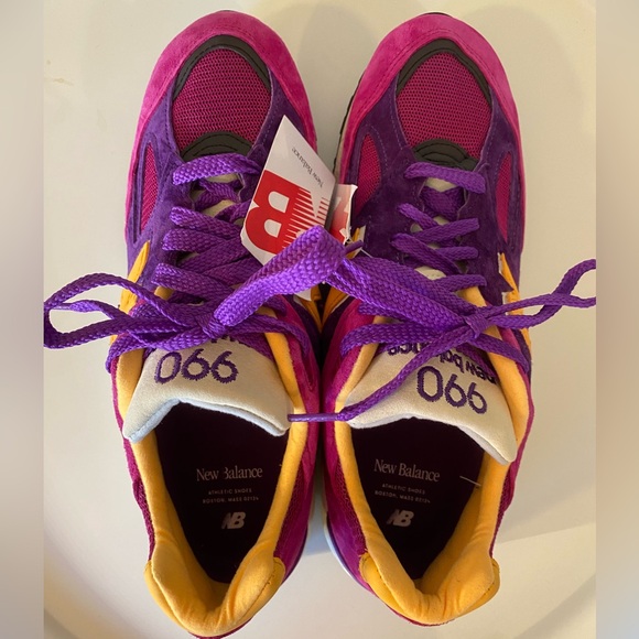 New balance 990 brand new in box never worn - Picture 3 of 9